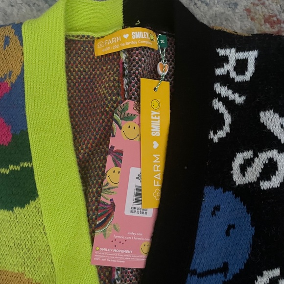 NWT FARM RIO X SMILEY CARDIGAN - Picture 3 of 3